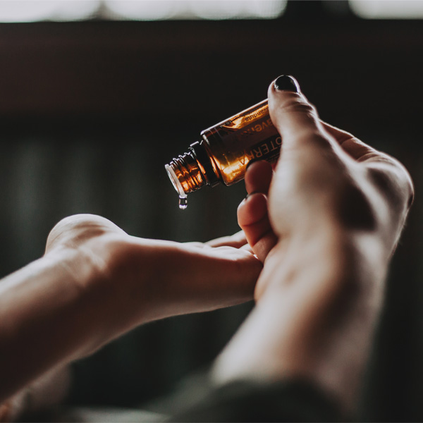 The best 5 essential oils for your health and wellbeing